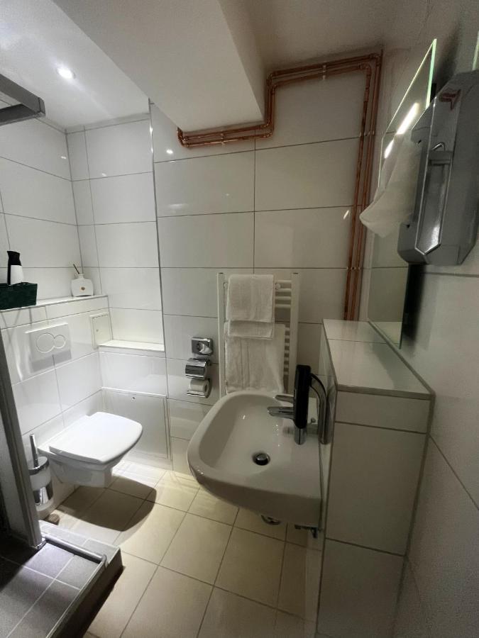 Mala Me Hotel Ганновер Екстер'єр фото